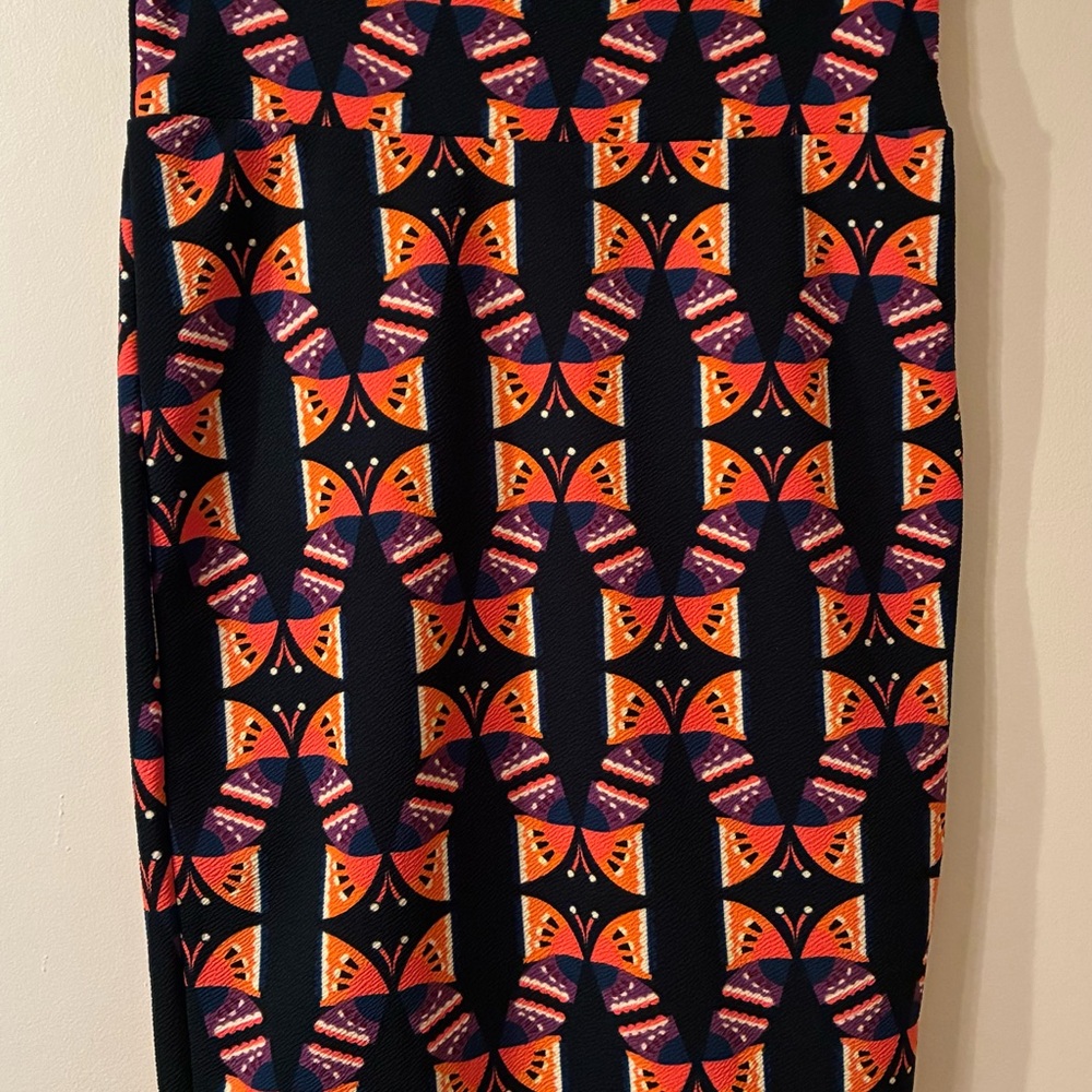LuLaRoe “Cassie” Bold Geometric Print Pattern Pencil Skirt EUC M EUC Stretch 90s